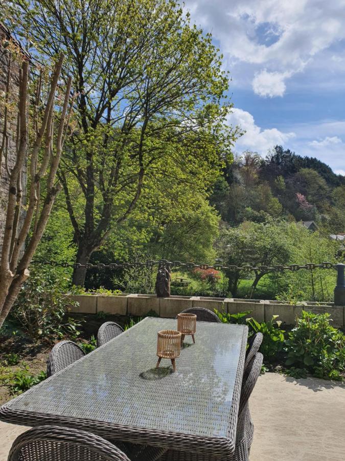 Les Bords De Rance Villa Dinan Bagian luar foto